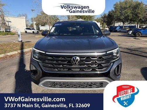 2024 Volkswagen Atlas Cross Sport 2.0T SE w/Technology