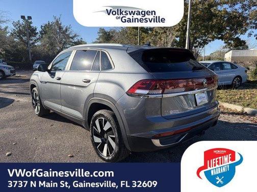 2024 Volkswagen Atlas Cross Sport 2.0T SE w/Technology