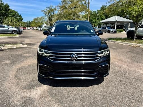 2022 Volkswagen Tiguan 2.0T SEL R-Line
