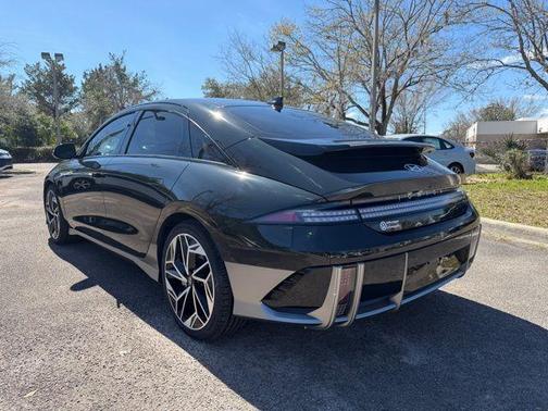 2023 Hyundai IONIQ 6 Limited