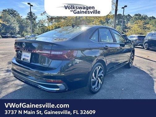 2025 Volkswagen Jetta 1.5T SEL