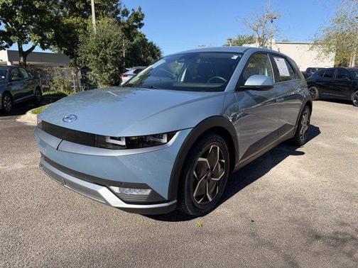 2024 Hyundai IONIQ 5 SEL