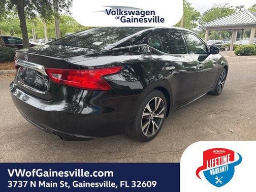 Black 2017 Nissan Maxima 3.5 S