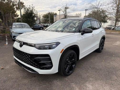 Opal White W/Deep Black Roof 2026 Volkswagen Tiguan 2.0T SE R-Line Black