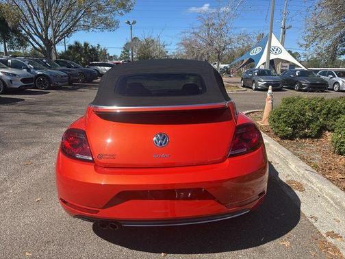 2018 Volkswagen Beetle 2.0T S