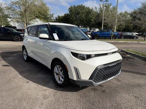 2023 Kia Soul LX