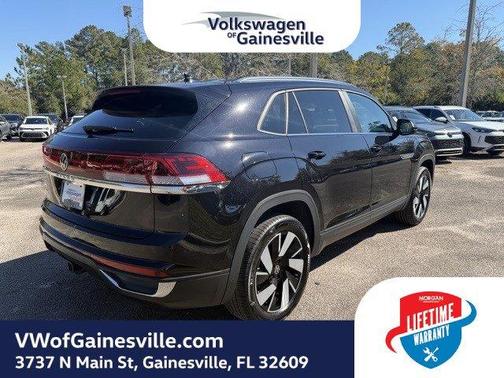 2025 Volkswagen Atlas Cross Sport 2.0T SE w/Technology