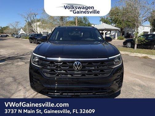2026 Volkswagen Atlas Cross Sport 2.0T SEL R-Line Black