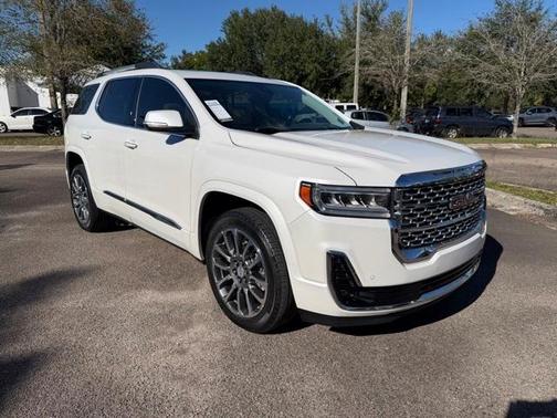2022 GMC Acadia Denali