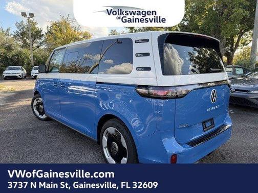 2025 Volkswagen ID. Buzz Pro S Plus