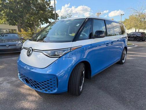 2025 Volkswagen ID. Buzz Pro S Plus