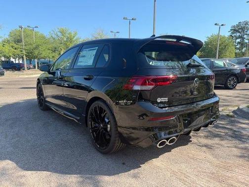 2026 Volkswagen Golf R 2.0T
