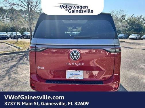 2025 Volkswagen ID. Buzz Pro S Plus