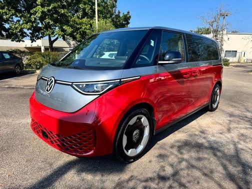 2025 Volkswagen ID. Buzz Pro S Plus