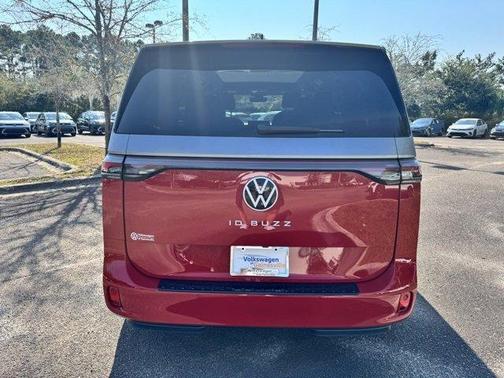 2025 Volkswagen ID. Buzz Pro S Plus