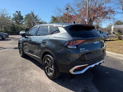 2025 Kia Sportage Hybrid LX