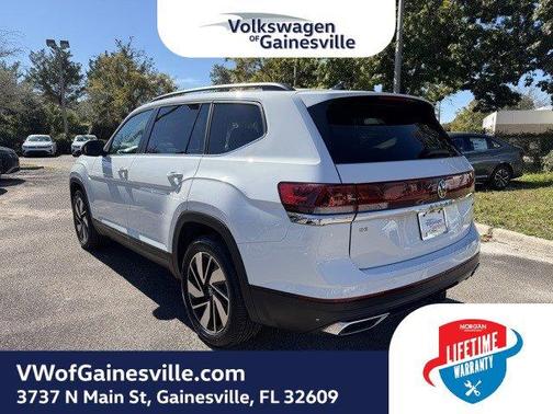 2024 Volkswagen Atlas 2.0T SE