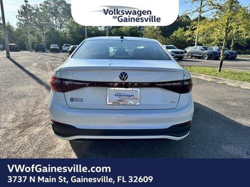 2025 Volkswagen Jetta 1.5T SE