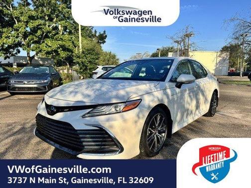 2023 Toyota Camry XLE