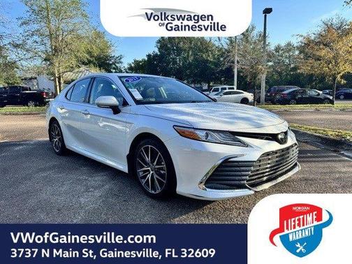 2023 Toyota Camry XLE