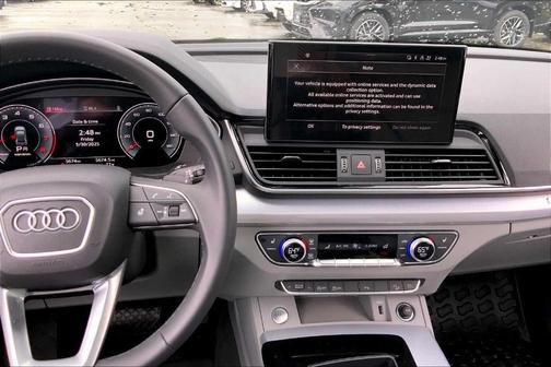 2024 Audi Q5 45 S line quattro Premium