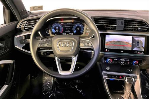 2024 Audi Q3 45 S line Premium Plus