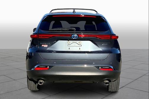 2023 Toyota Venza XLE