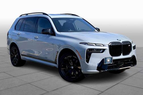 2024 BMW X7 M60i