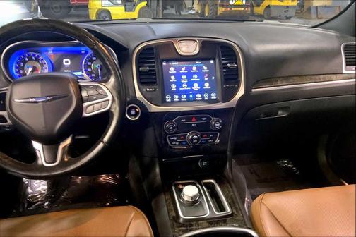 2018 Chrysler 300 Limited