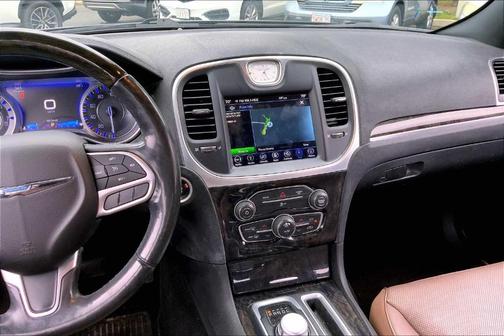 2018 Chrysler 300 Limited