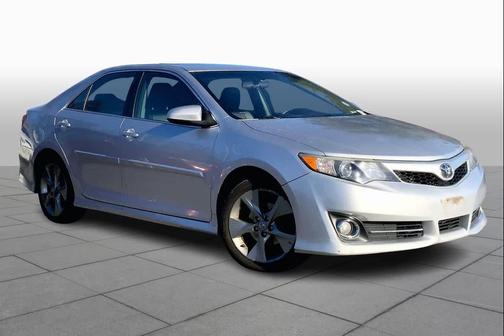 2014 Toyota Camry SE Sport