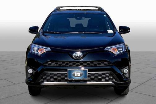 2018 Toyota RAV4 SE