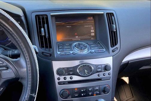 2013 INFINITI G37x Base