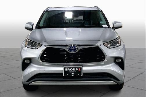 2021 Toyota Highlander Hybrid Platinum