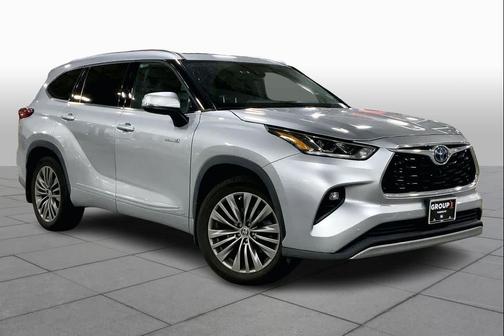 2021 Toyota Highlander Hybrid Platinum