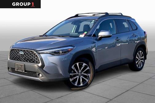2022 Toyota Corolla Cross XLE