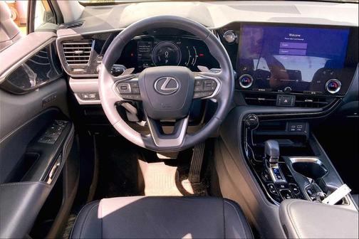 2022 Lexus NX 350h Premium