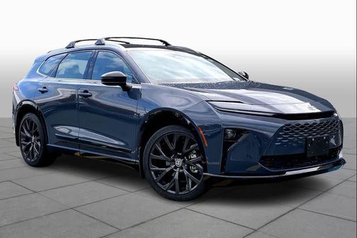 2025 Toyota Crown Signia LIMITED