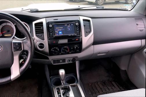 2015 Toyota Tacoma Base