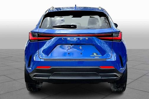 2025 Lexus NX 450h+ Luxury