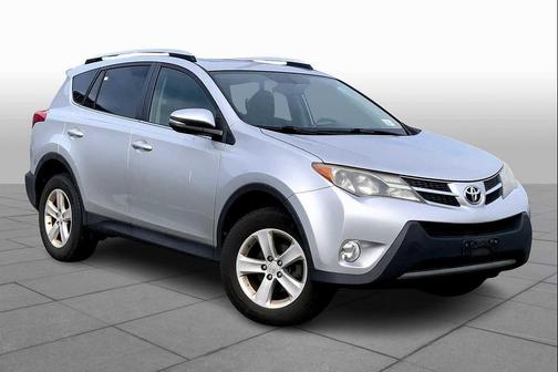 Classic Silver Metallic 2013 Toyota RAV4 XLE