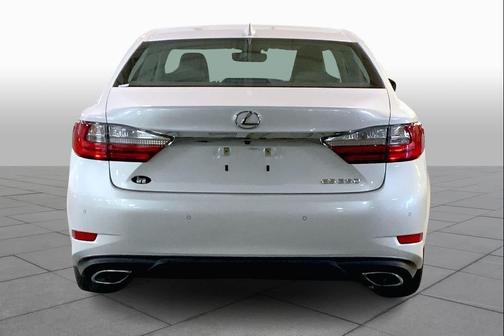 2018 Lexus ES 350 Base