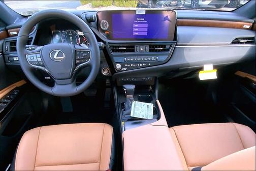 2025 Lexus ES 350 Base