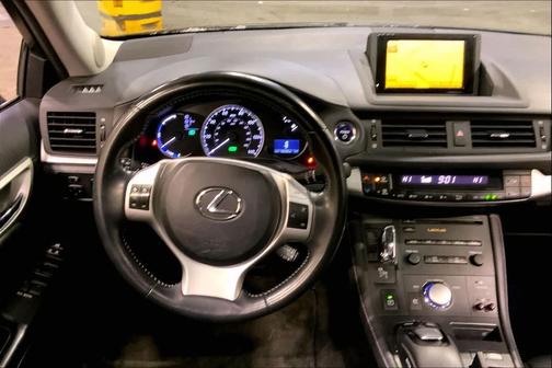 2011 Lexus CT 200h Premium