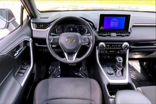 2023 Toyota RAV4 Prime SE