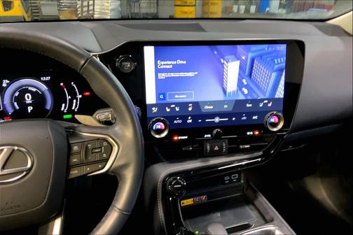 2025 Lexus NX 350h Premium