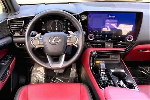 2025 Lexus NX 450h+ Luxury