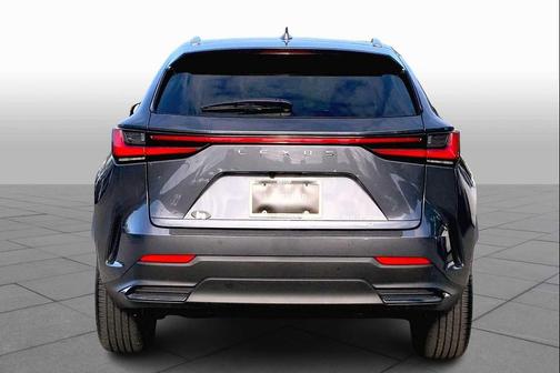 2025 Lexus NX 450h+ Luxury