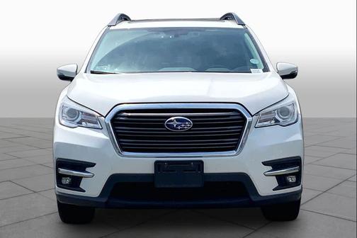 Crystal White Pearl 2020 Subaru Ascent Limited 7-Passenger