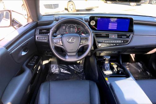 2025 Lexus ES 350